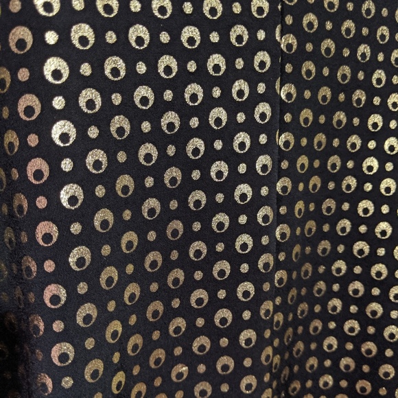Retro patterned gold and black dress - Picture 4 of 4